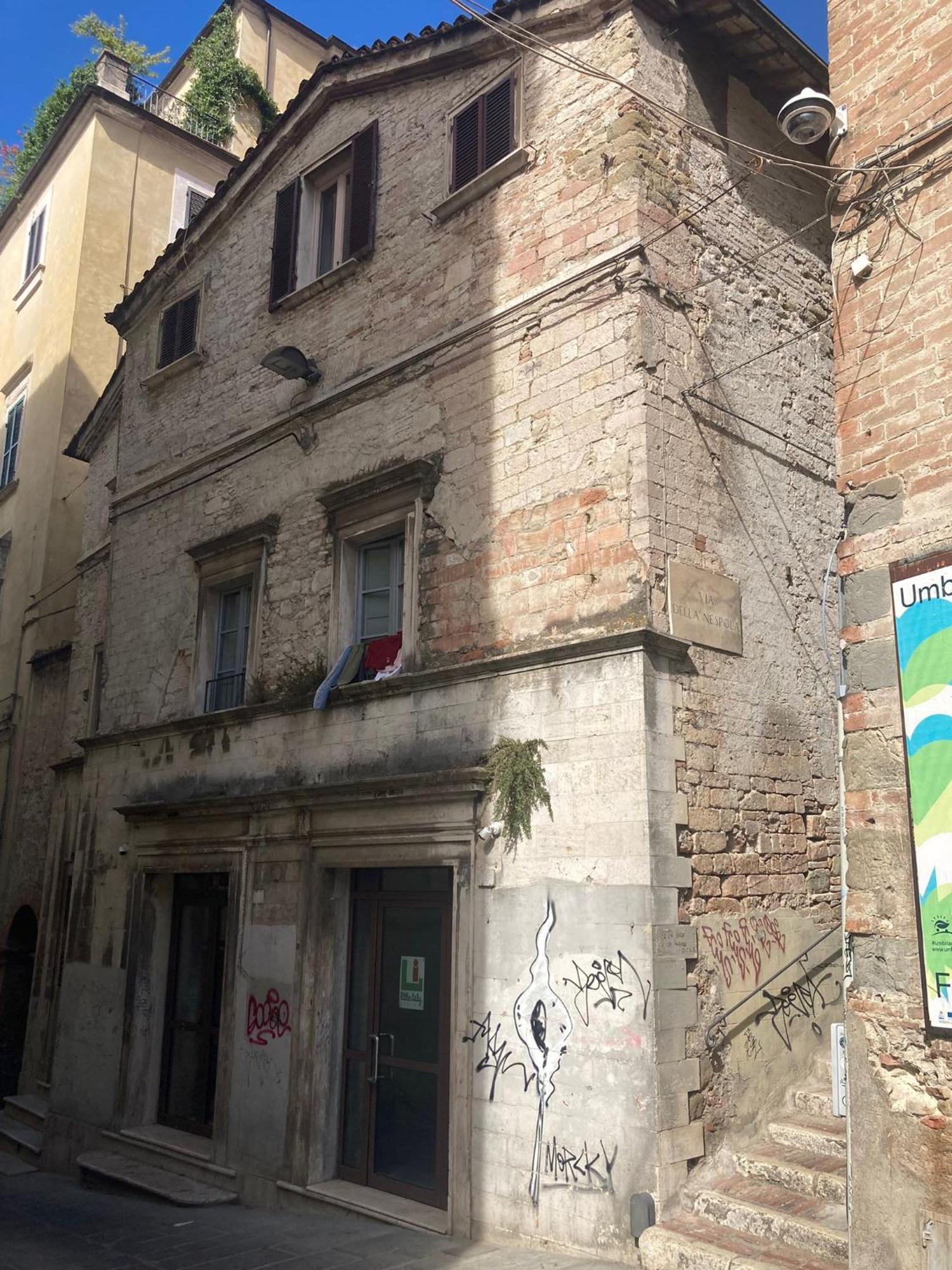 Little Italy Hostel Ex Chiesa S Donato Perugia Exterior photo